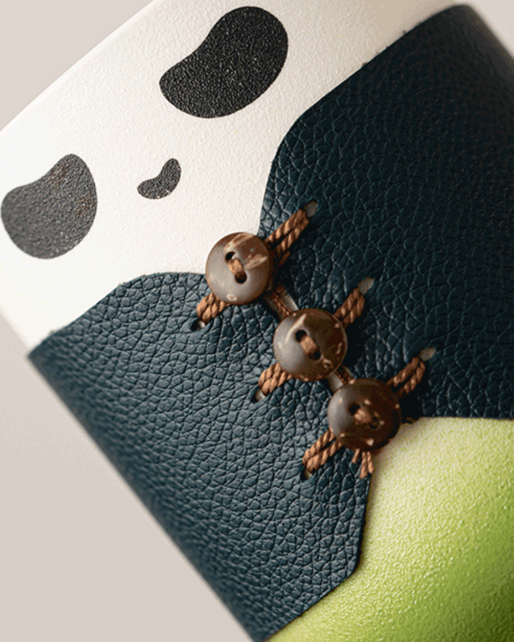 Panda Hero Tea Set – Compact Nested Design for Mindful Tea