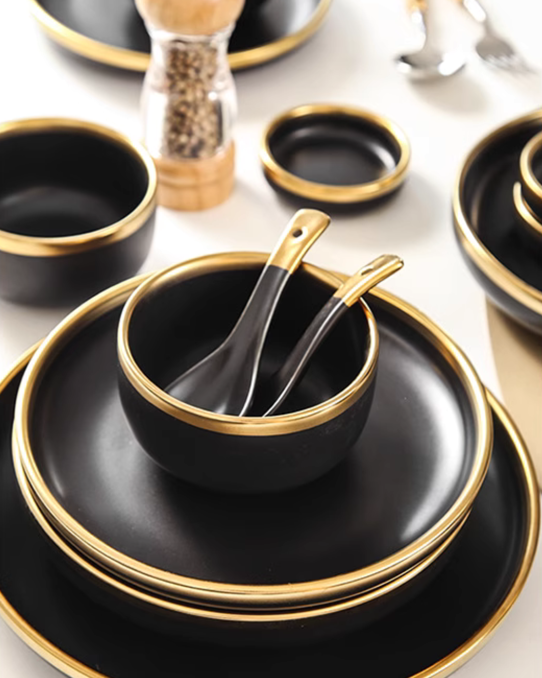 Nordic Matte Black Ceramic Dinnerware Set – Minimalist Gold-Trim Porcelain