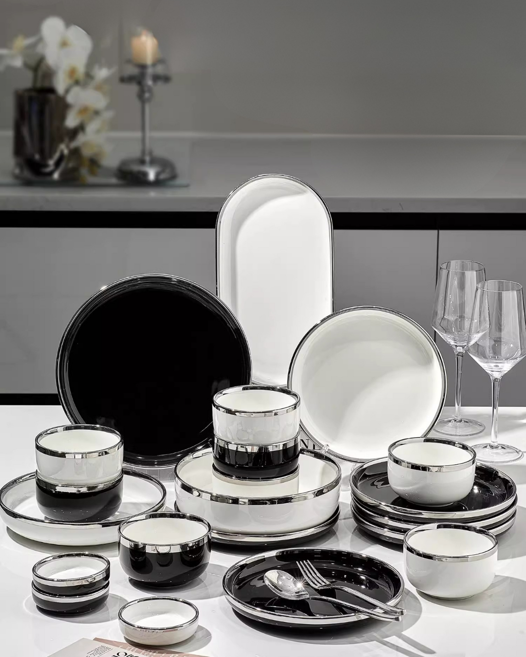 Elegant Porcelain Dinnerware Set for Everyday Cooking & Gatherings