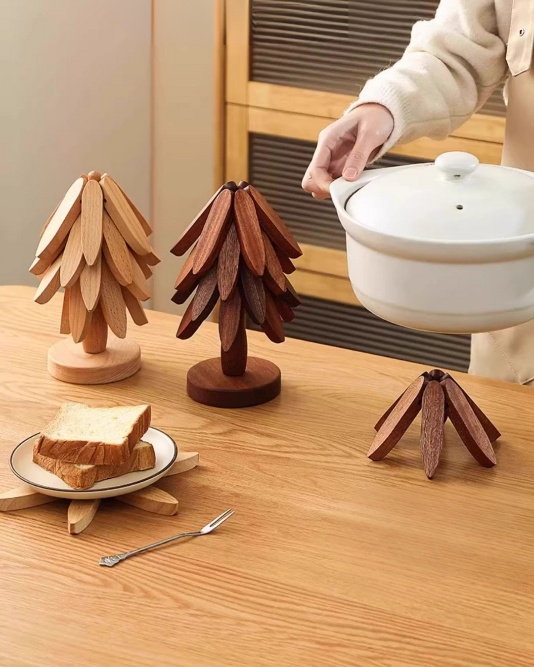 Natural Bamboo Tree Trivet Set – Stylish, Functional & Easy to Store