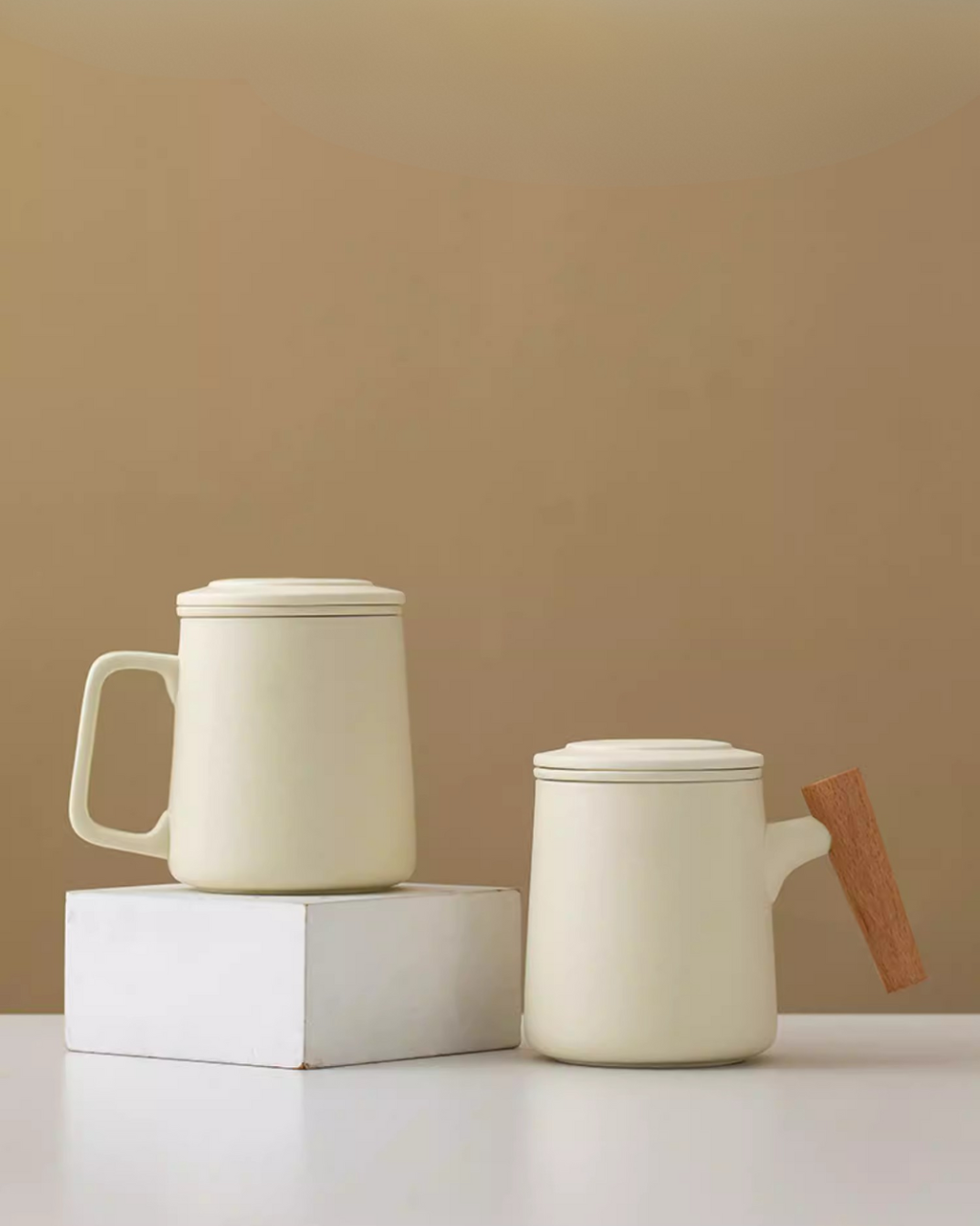 Elegant Porcelain Tea Infuser Mug for Daily Rituals & Home Office