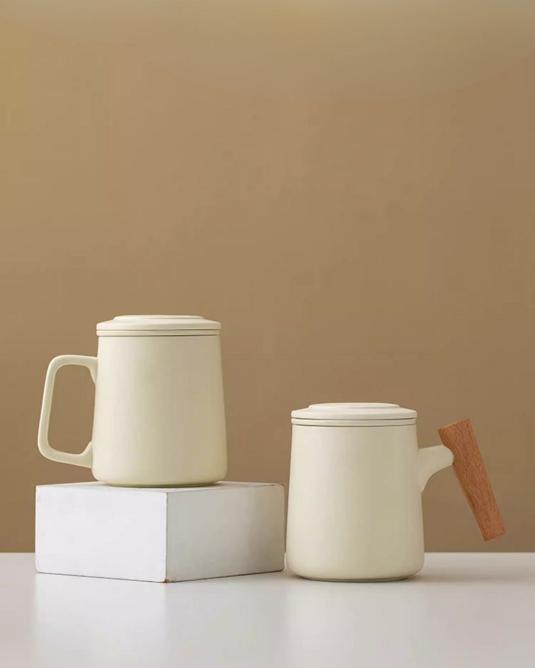 Elegant Porcelain Tea Infuser Mug for Daily Rituals & Home Office