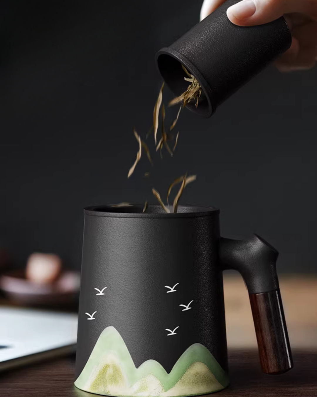 Smart Tea Infuser Thermos Gift Set with Temperature Display （Optional custom engraving）