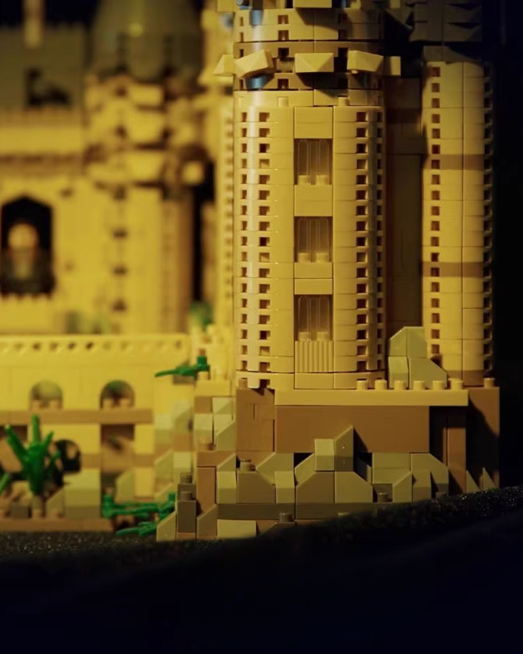 Hogwarts Castle Building Blocks Set – Harry Potter Construction Toy