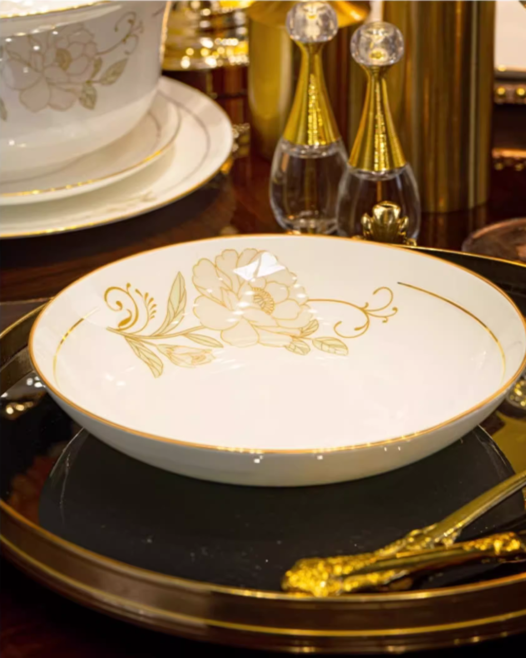 Jingdezhen Bone China Dinnerware Gift Set – Premium & Elegant Collection