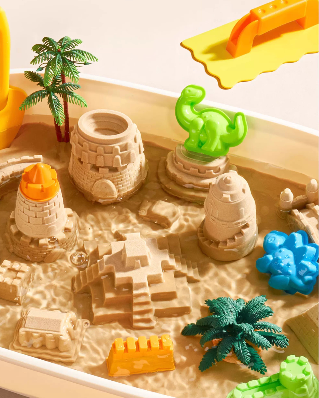 Floating Space Sand Playset – Reusable, Moldable Fun for Kids 3+