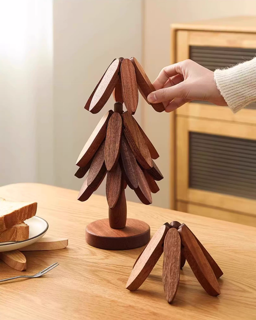 Natural Bamboo Tree Trivet Set – Stylish, Functional & Easy to Store