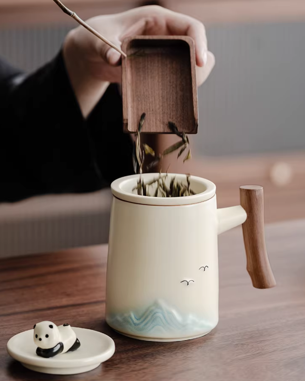 Panda Landscape Tea Mug with 3D Lid & Built-in Tea Infuser – 500ml