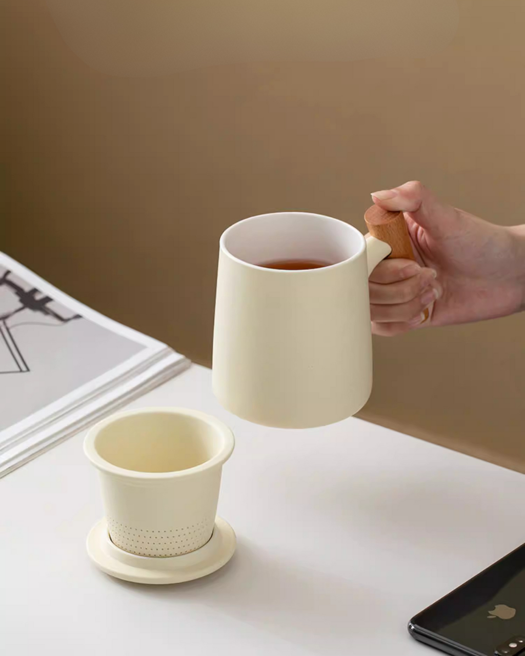 Elegant Porcelain Tea Infuser Mug for Daily Rituals & Home Office