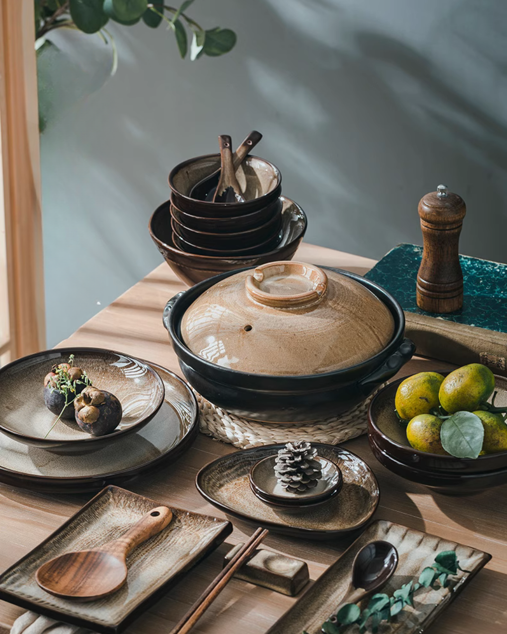 Japanese-Style Zisha Kiln-Change Dinnerware Set — Unique Handcrafted Ceramic