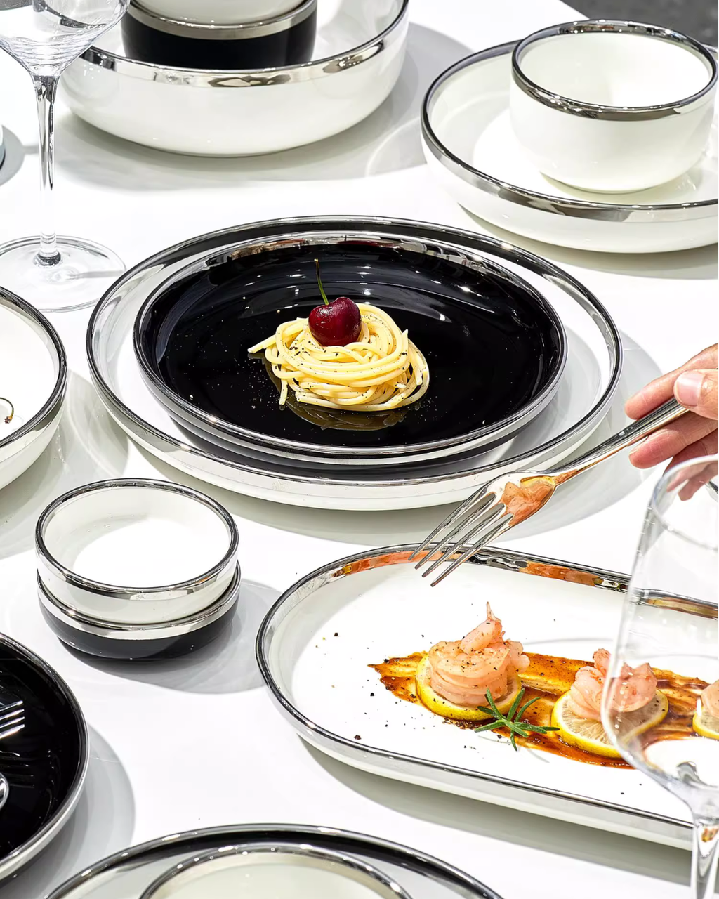 Elegant Porcelain Dinnerware Set for Everyday Cooking & Gatherings