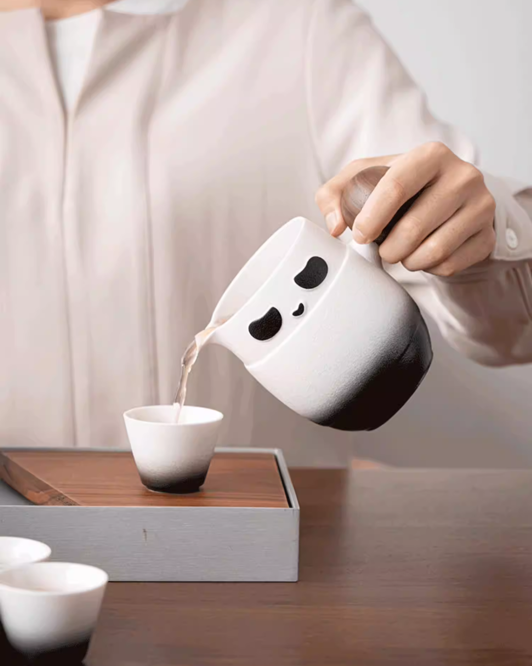 Panda Hero Tea Set – Compact Nested Design for Mindful Tea